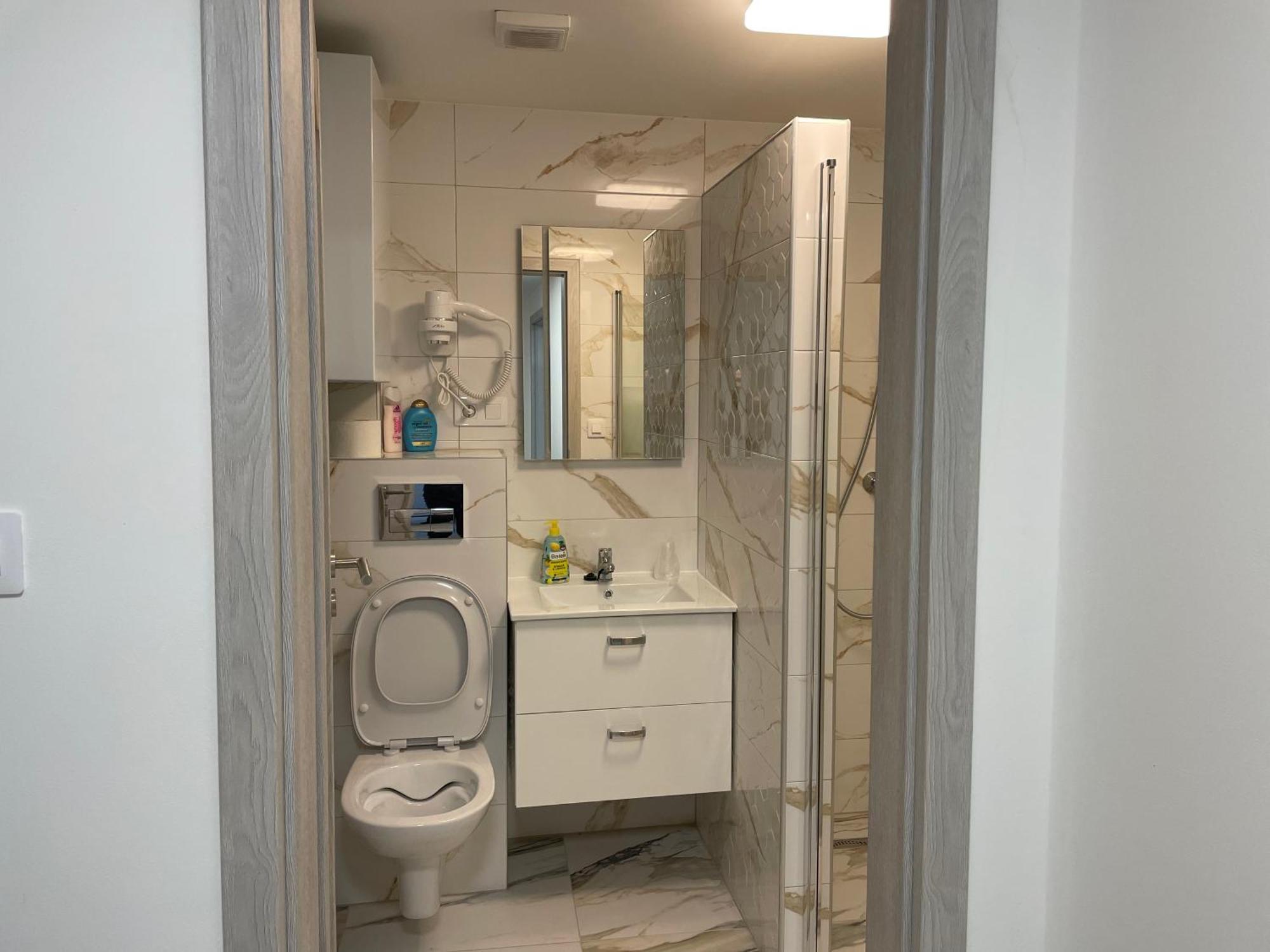 Apartmantt Хеб Екстер'єр фото